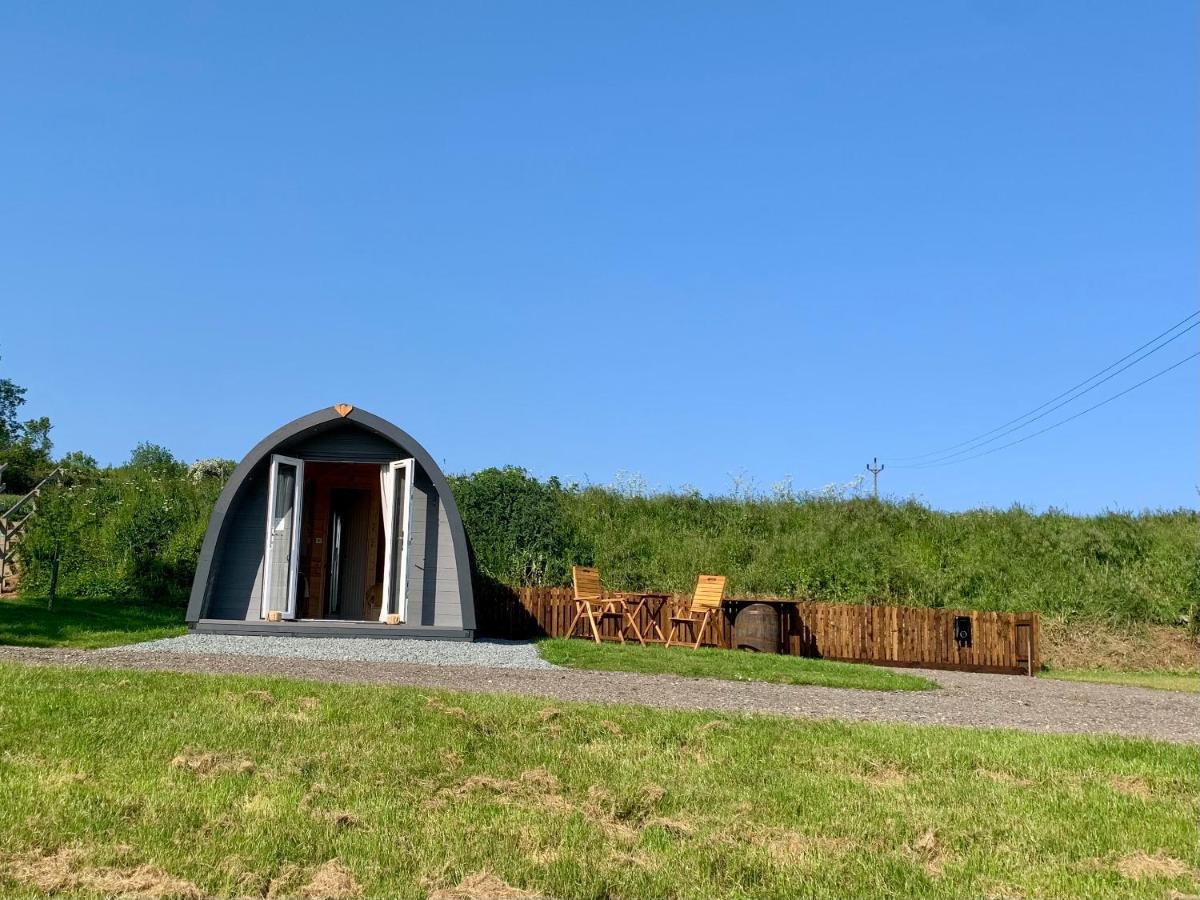 Badingham Waterpump Pod For 2 Adults With Ensuite In The Suffolk Countryside מראה חיצוני תמונה